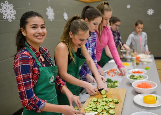 Students-Prepping-Food_Culinary-Arts_Group.jpg Students Prepping Food In Youth Culinary Arts