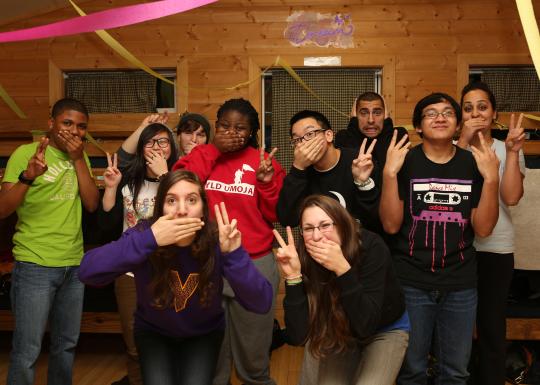 Teens Show Peace Sign At YMCA Pacific Region Conference