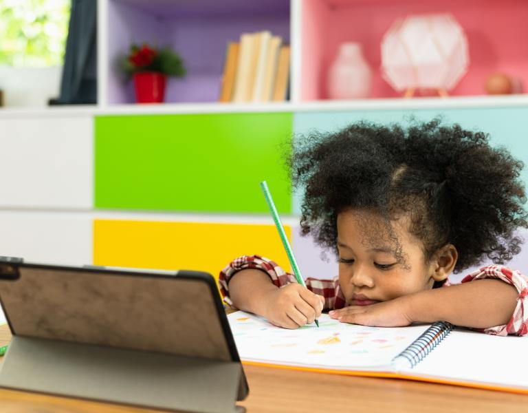 ELC toddler drawing with video instruction