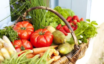 A basket of bright, healthy foods.