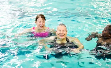 Seniors in the swimming pool